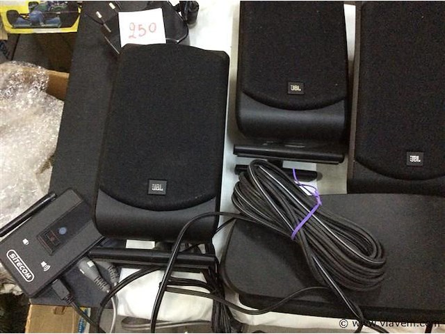 All round systeem jbl - afbeelding 3 van  7