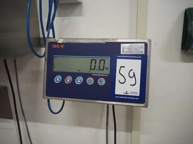 All scales / henk maas - afbeelding 4 van  7