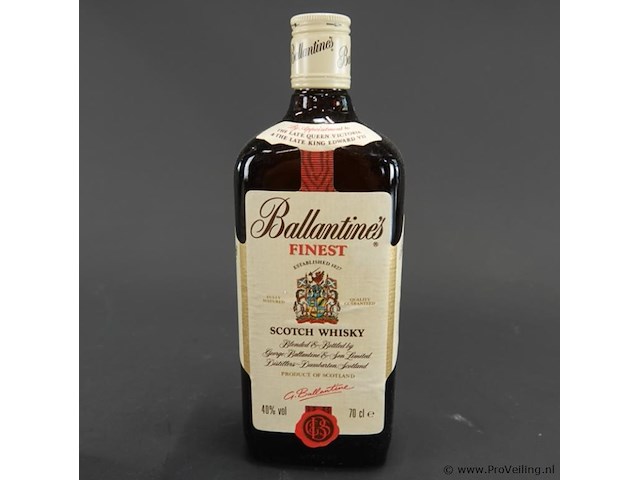 Allantine's finest blended scotch whisky. - afbeelding 2 van  5
