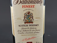 Allantine's finest blended scotch whisky. - afbeelding 4 van  5