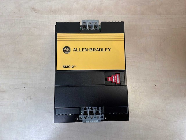 Allen-bradley frequentieregelaar - afbeelding 1 van  3