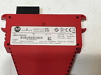 Allen bradley guardmaster msr45e output module, 2 outputs, 24v dc, 2 no - afbeelding 3 van  6