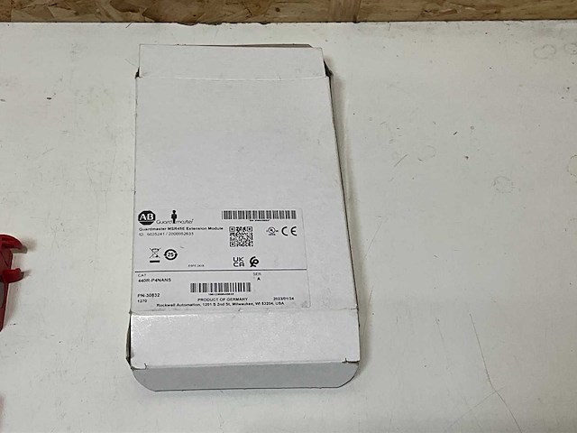 Allen bradley guardmaster msr45e output module, 2 outputs, 24v dc, 2 no - afbeelding 4 van  6