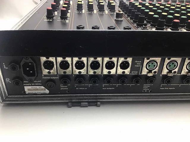 Allen & heath 16 9 2 vintage analoge mengtafel in flightcase - afbeelding 5 van  6