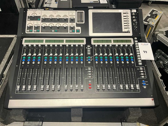 Allen & heath gld-80 digitale mengtafel - afbeelding 1 van  7