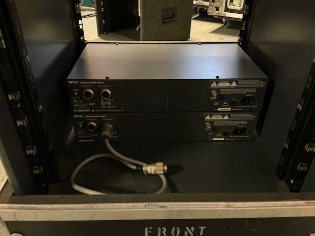 Allen&heath ml5000-32 analoge mengtafel - afbeelding 10 van  19