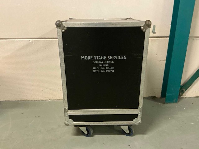 Allen&heath ml5000-32 analoge mengtafel - afbeelding 11 van  19