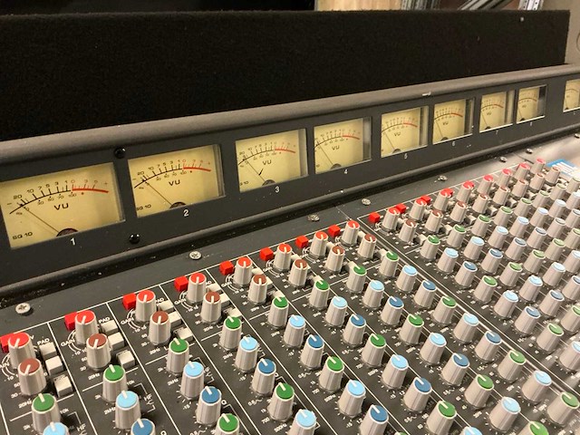 Allen&heath ml5000-32 analoge mengtafel - afbeelding 16 van  19