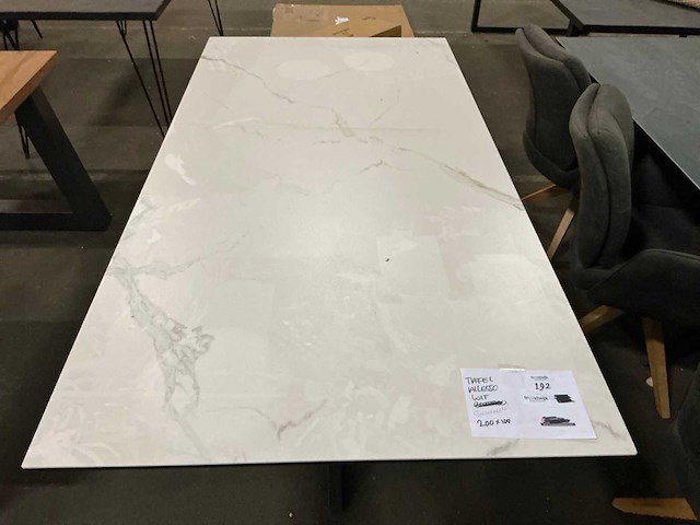 Allesso wit eetkamertafel 240cm - afbeelding 3 van  3