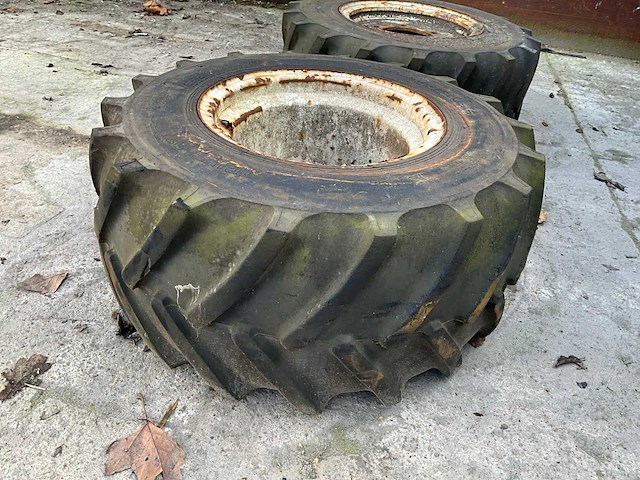 Alliance 31x15.50-15 band, wiel en velg (2x) - afbeelding 2 van  5