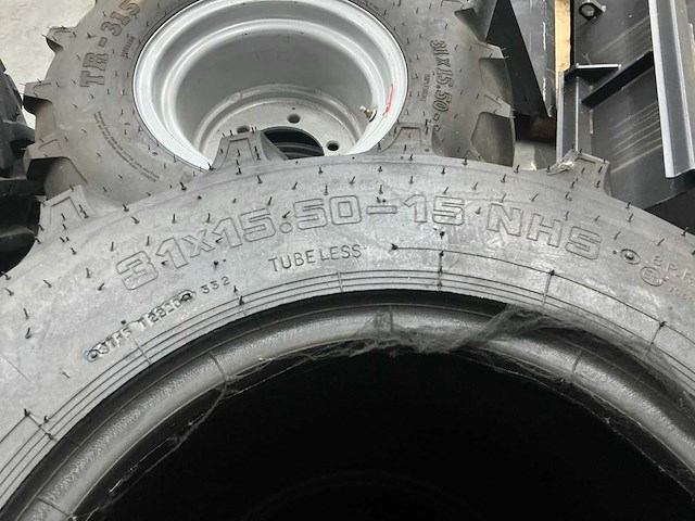 Alliance 332 banden 31x15.50-15 ongebruikt (3x) - afbeelding 5 van  6