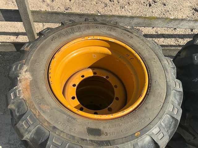 Alliance 620/40r22.5 hydradig / bandengraafmachine banden (4x) - afbeelding 3 van  7