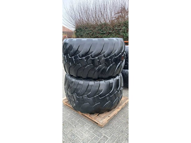 Alliance 750/45 r26.5 banden (2x) - afbeelding 2 van  4