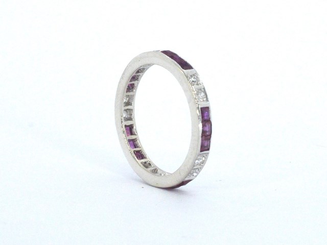 Alliance ring met natuurlijke diamanten en robijnen - afbeelding 7 van  9