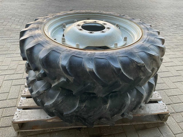 Alliance row crop radial cultuurband op velg (2x) - afbeelding 1 van  5
