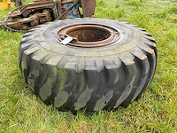 Alliance super grip landbouwband op velg - afbeelding 1 van  4