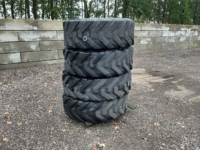 Alliance tough-trac 400/80 r24 band, wiel en velg - afbeelding 1 van  12