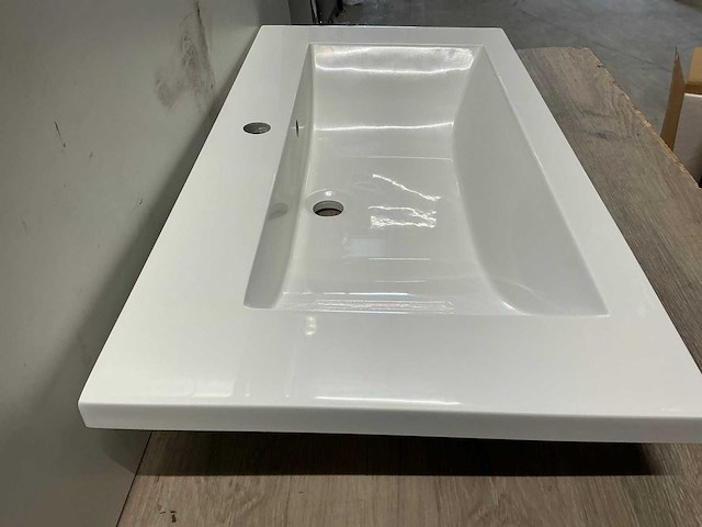 Allibert wastafel - afbeelding 1 van  1