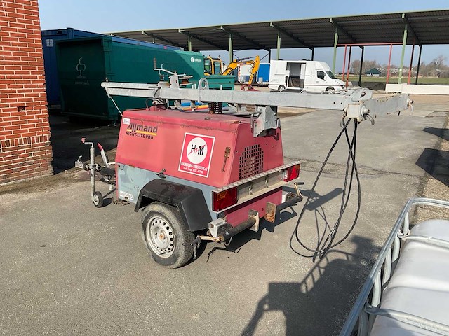 Allmand night-lite pro mobiele lichtmast aggregaat - afbeelding 2 van  5