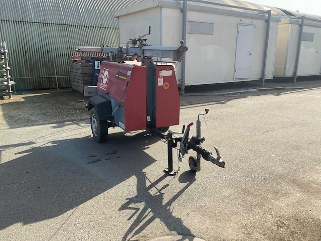 Allmand night-lite pro mobiele lichtmast aggregaat - afbeelding 4 van  5