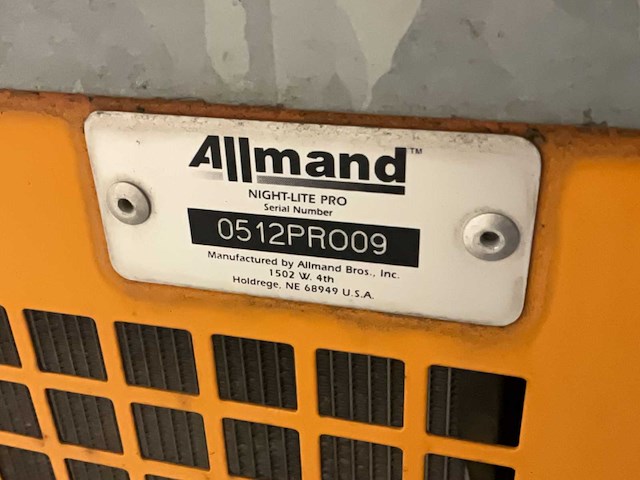 Allmand night-lite pro mobiele lichtmast - afbeelding 9 van  17