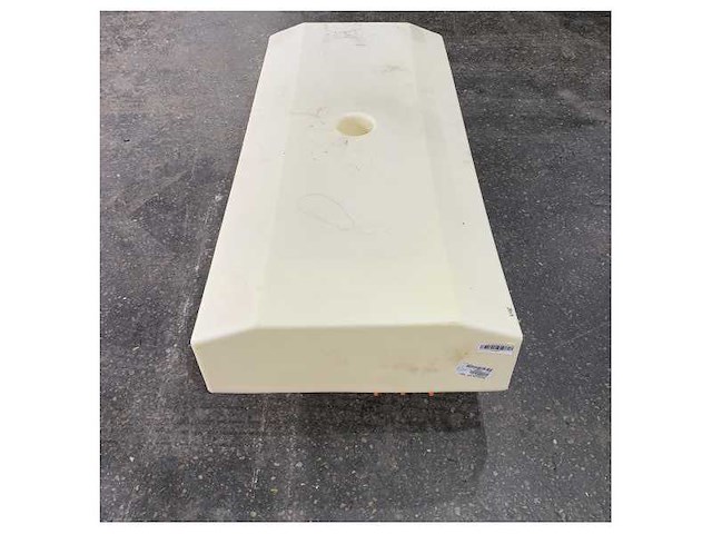 Allpa moeller fixed rectangular fuel tank 378 liters - ft10006bd-1 - afbeelding 4 van  5