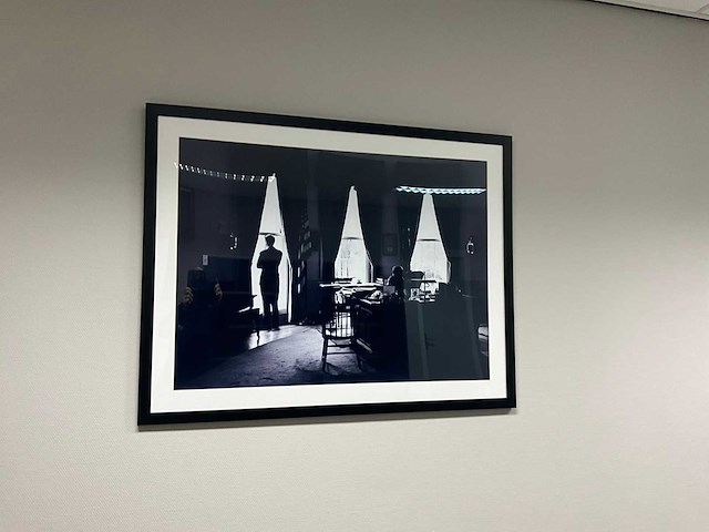 Allposters j.f. kennedy ingelijste zwart-wit foto (20x) - afbeelding 6 van  20