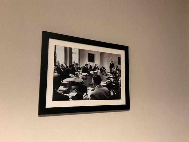 Allposters j.f. kennedy ingelijste zwart-wit foto (20x) - afbeelding 19 van  20