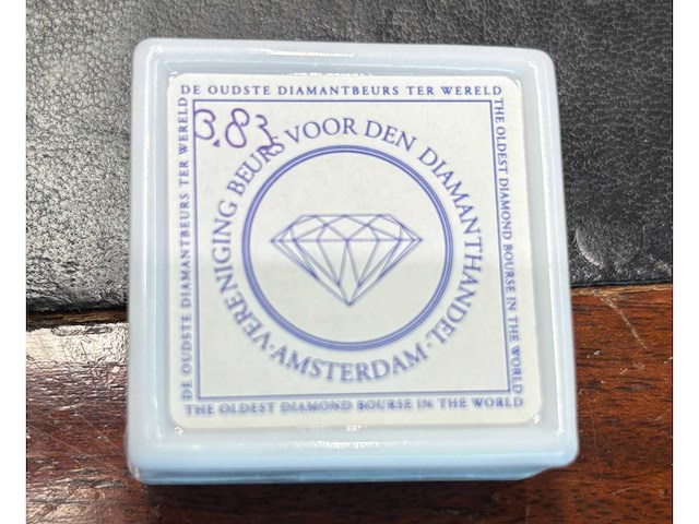 Almandien 3.83 carat natuurlijke almandien - afbeelding 5 van  5