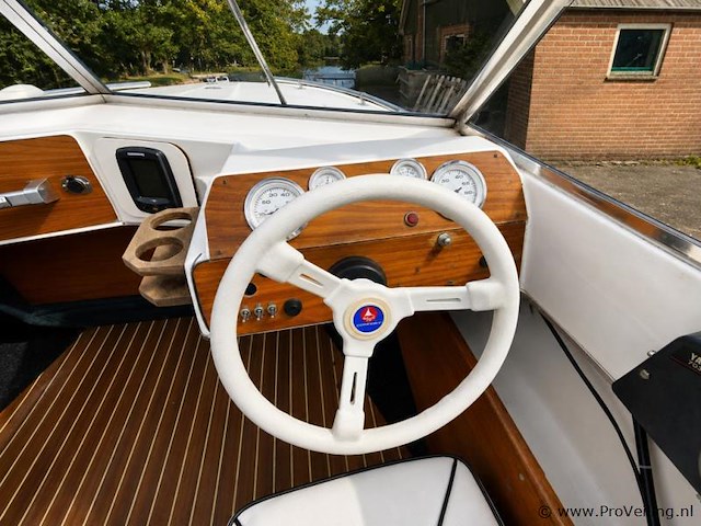 Almar speedboot met yamaha 40 pk & pega trailer - afbeelding 9 van  15