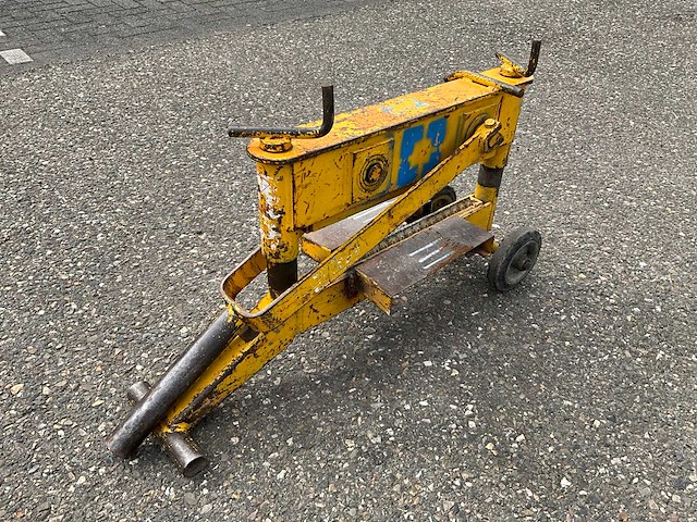 Almi steenknipper - afbeelding 1 van  4