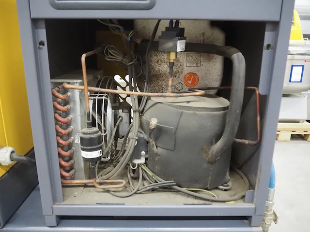 Almig kompressoren gmbh - afbeelding 2 van  24