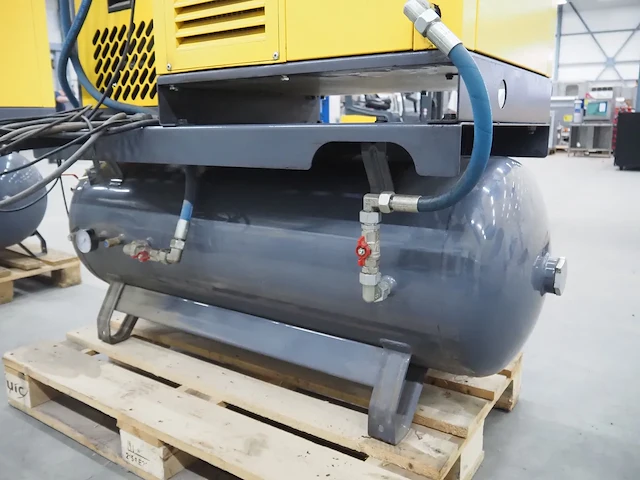 Almig kompressoren gmbh - afbeelding 21 van  24