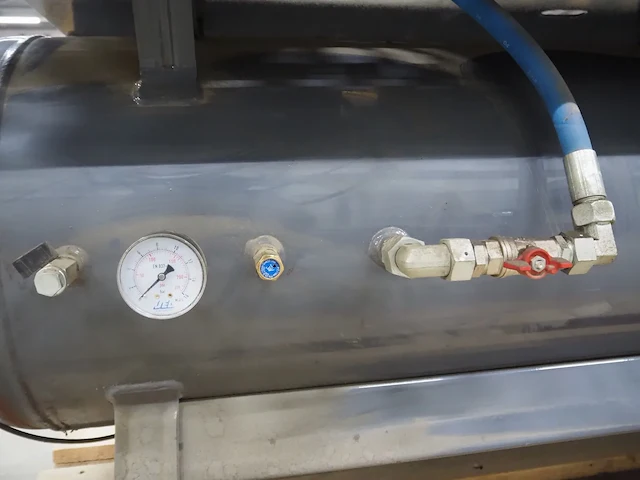 Almig kompressoren gmbh - afbeelding 22 van  24