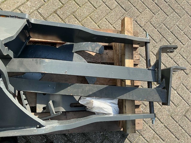 Alo quicke - claas voorlader aanbouwframe - afbeelding 5 van  5