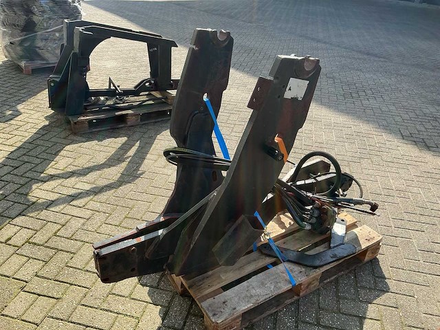Alo quicke - deutz-fahr voorlader aanbouwframe - afbeelding 4 van  6