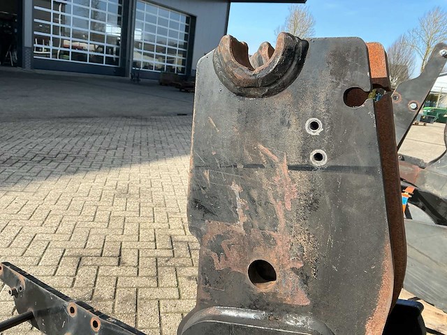 Alo quicke - new holland voorlader aanbouwframe - afbeelding 1 van  2