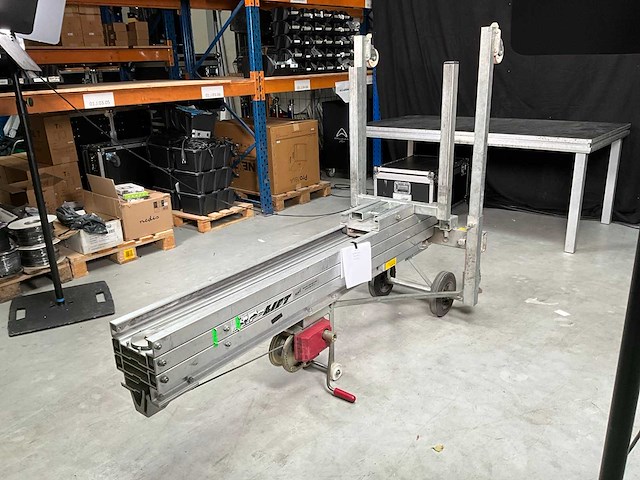 Alp-lift lmw materiaallift - afbeelding 3 van  13