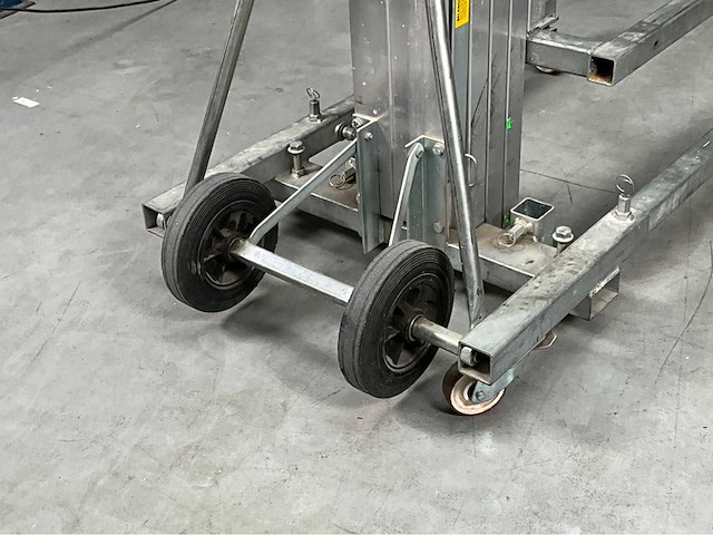 Alp-lift lmw materiaallift - afbeelding 12 van  13