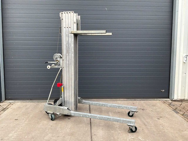 Alp lm 750 materiaallift kanaallift 300kg 7.5m - afbeelding 4 van  5