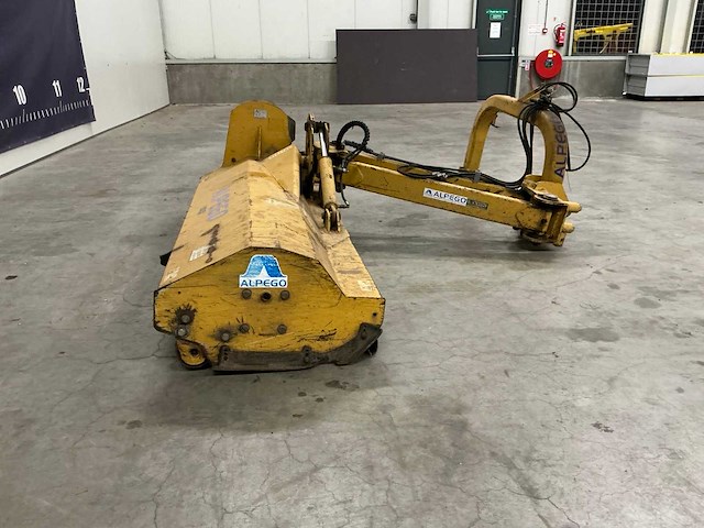 Alpego trilat tl33 200 klepelmaaier - afbeelding 4 van  7