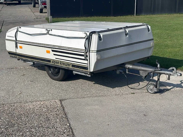 Alpen kreuzer super gt vouwwagen met 3-pits keuken, spoelbak en tent, bakmaat 250 × 160 cm - afbeelding 2 van  8