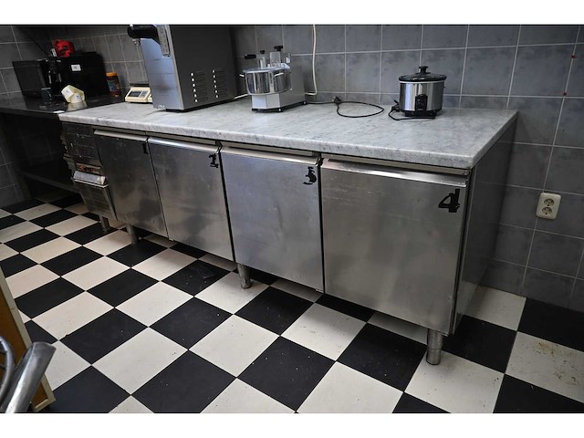 Alpenios koelwerkbank - afbeelding 2 van  4
