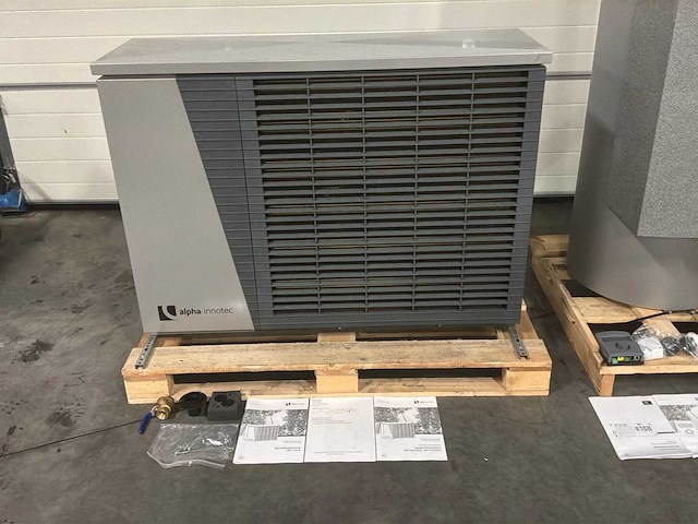 Alpha innotec - lwd 50a/sx - warmtepompset - afbeelding 4 van  11