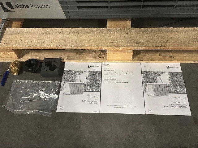 Alpha innotec - lwd 50a/sx - warmtepompset - afbeelding 8 van  11
