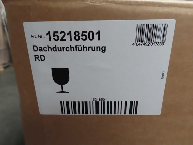 Alpha innotec - paros - ddf dakdoorvoer - afbeelding 3 van  3