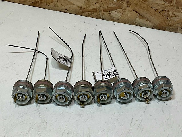 Alpha innotec anode titan 200mm (8x) - afbeelding 1 van  3