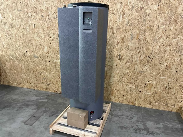 Alpha innotec htd 9 hdydrauliek station hsdv 9m1/3 180 liter - afbeelding 1 van  11