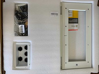 Alphaess smile-t10-hv hybride omvormer, 10 kw, driefase, hoogvoltbatterij, met noodstroom - afbeelding 4 van  5