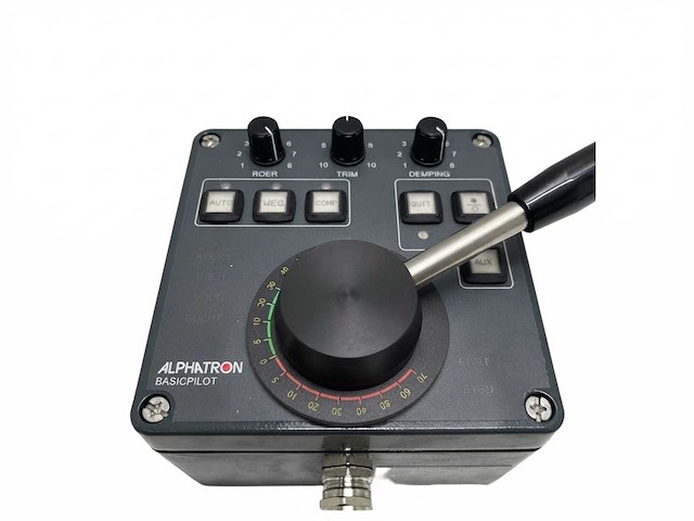 Alphatron river pilot basicpilot ebf02 control panel unit - 3104.0379 - afbeelding 1 van  4
